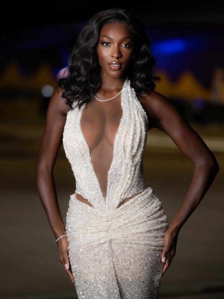 Sắc vóc quyến rũ của 4 Á hậu Miss Universe 2025: Body một 9 một 10, toàn mỹ nhân lai hút mắt 11 Sắc vóc quyến rũ của 4 Á hậu Miss Universe 2025: Body một 9 một 10, toàn mỹ nhân lai hút mắt - 10