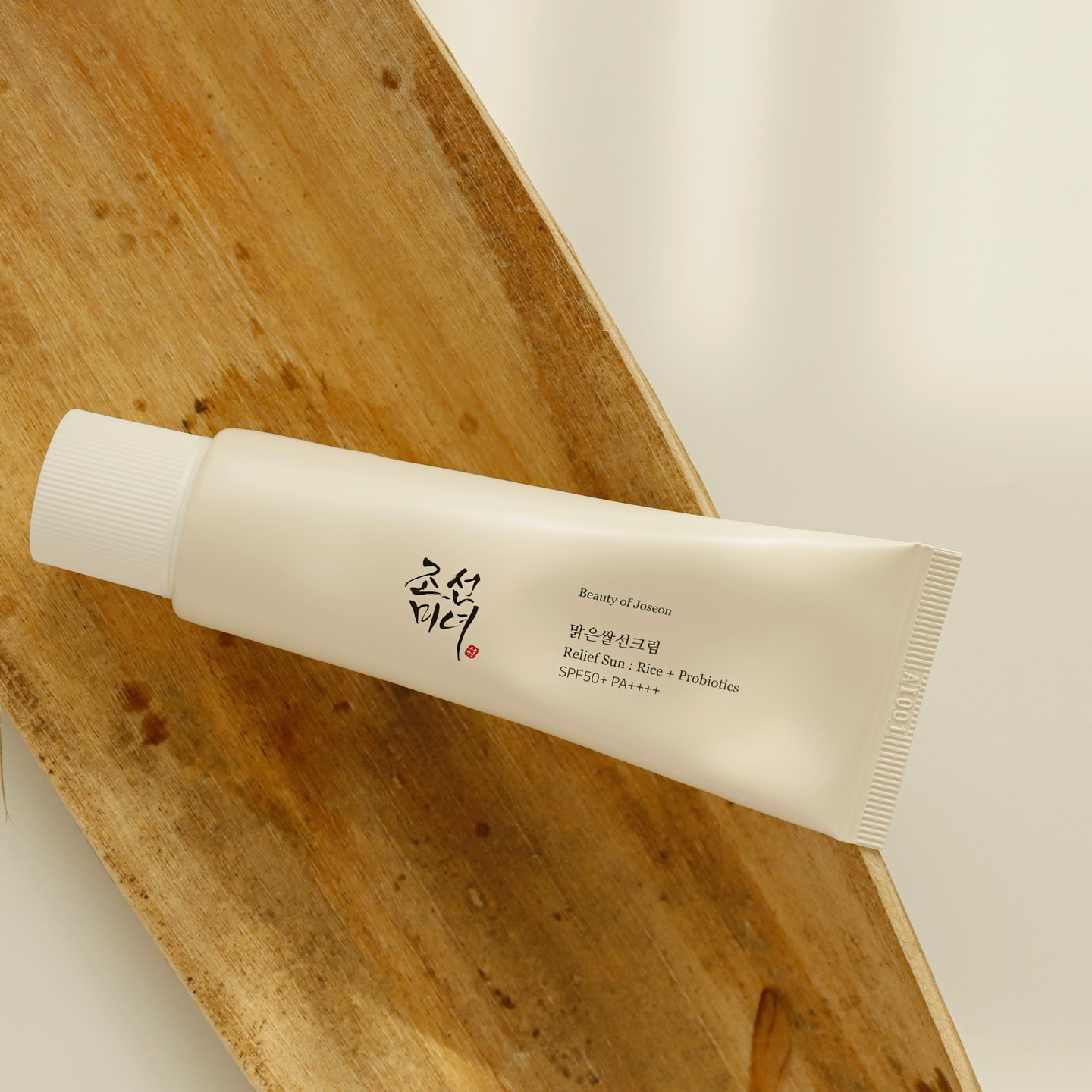 5 lọ kem chống nắng Hàn Quốc chất lượng: Dùng vào mùa đông rất hợp vì mềm da, bảo vệ tốt- Ảnh 4. 5 lọ kem chống nắng Hàn Quốc chất lượng: Dùng vào mùa đông rất hợp vì mềm da, bảo vệ tốt- Ảnh 4.