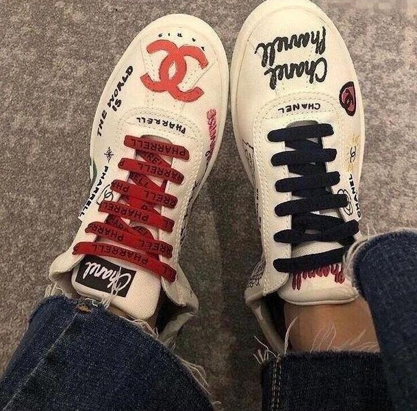 Ca sĩ T. bị cấm diễn đã có 2 con ngoài giá thú với trợ lý nhưng giấu nhẹm mấy năm qua?- Ảnh 8. Ca sĩ T. bị cấm diễn đã có 2 con ngoài giá thú với trợ lý nhưng giấu nhẹm mấy năm qua?- Ảnh 8.