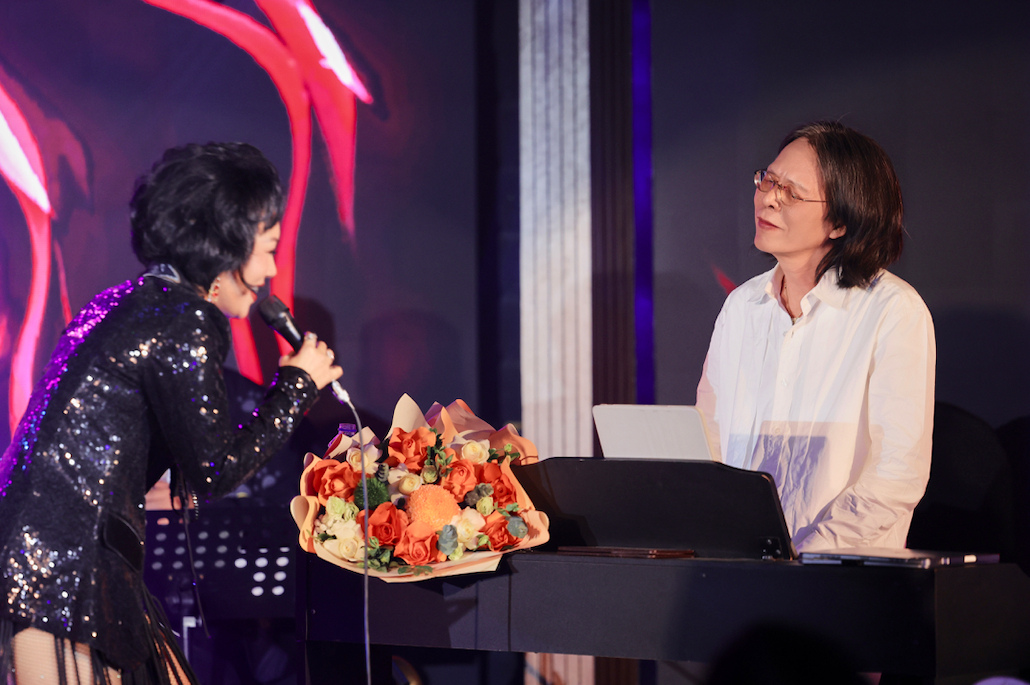 1763865513 566 Thai Thuy Linh thu nhan khong con song bang nghe