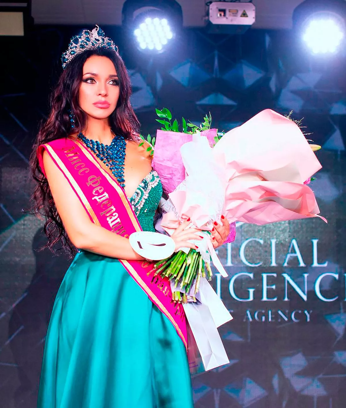 Dính đến chất cấm, 1 hoa hậu đối diện mức án lên tới 20 năm tù- Ảnh 3.