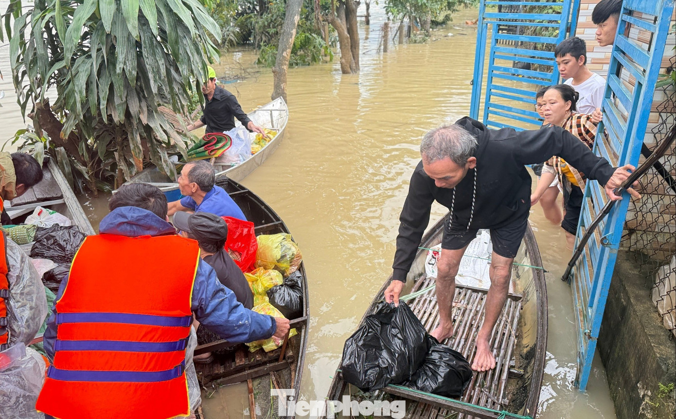 Sau trận lũ không còn gì ngoài 2 bàn tay trắng và đôi chân trần- Ảnh 3.