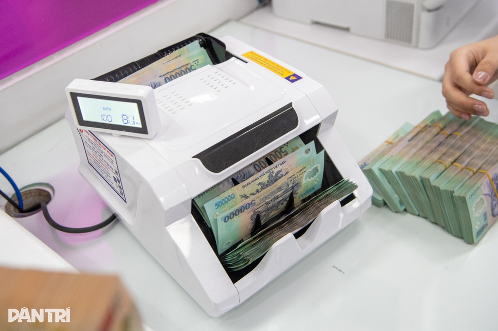 Sắp bỏ thuế khoán, chuyên gia đề nghị nâng ngưỡng chịu thuế hộ kinh doanh - 2