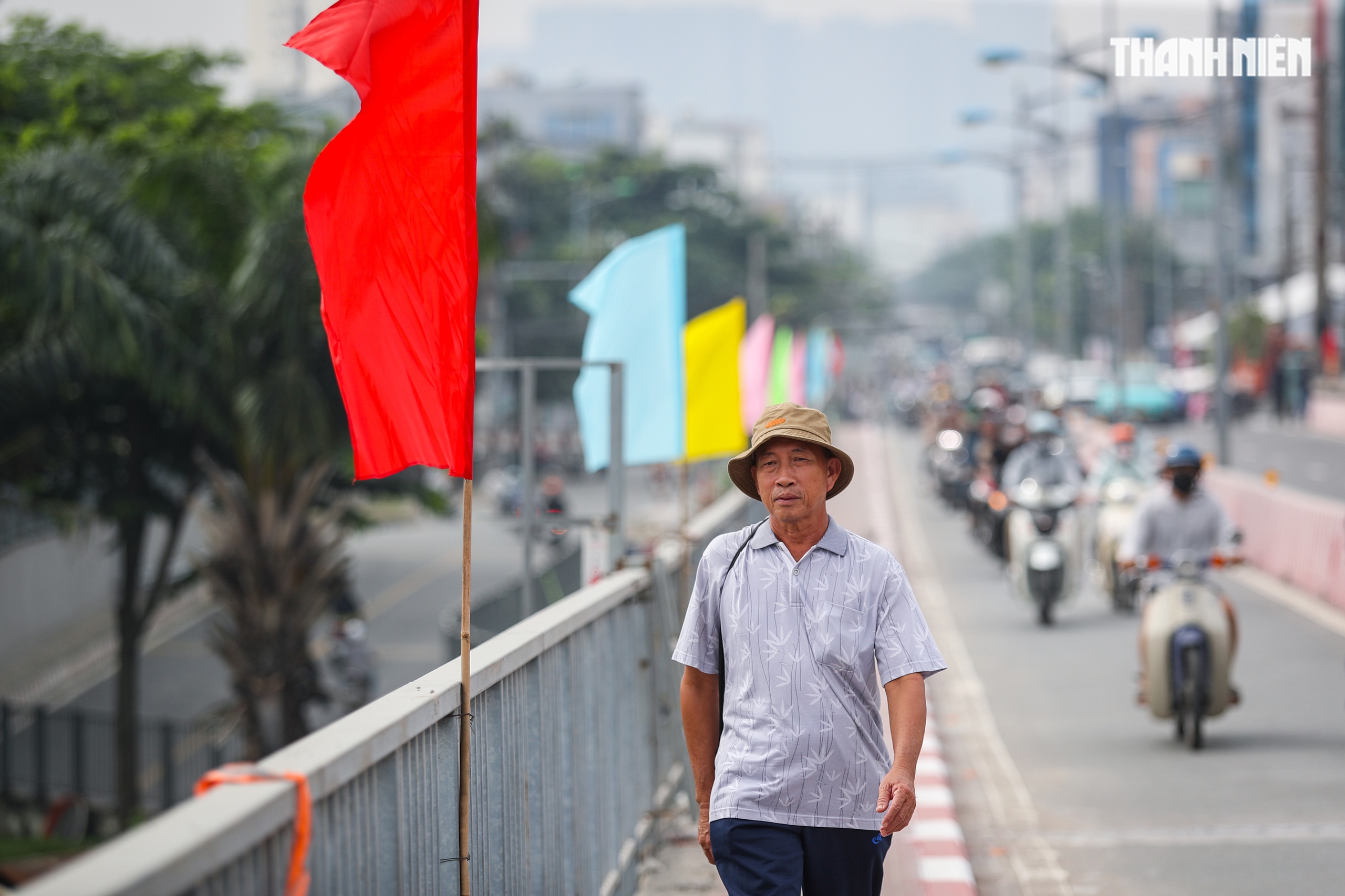 Cầu Bình Triệu 1 chính thức thông xe sau khi nâng tĩnh không lên hơn 1 mét- Ảnh 10.