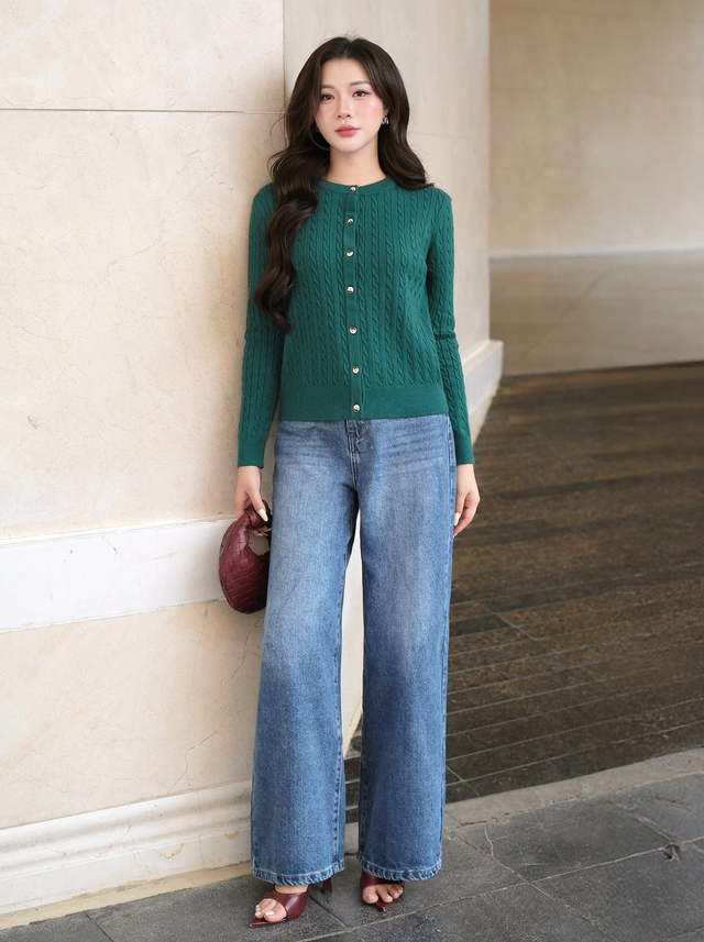 Quần jeans và áo tweed, áo khoác da... những cặp đôi ăn ý nhất mùa lạnh- Ảnh 3.