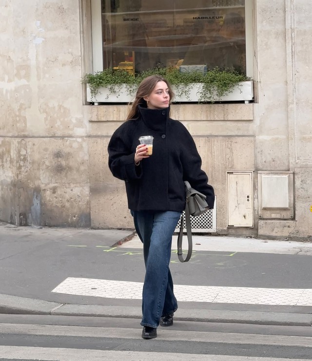 Quần jeans và áo tweed, áo khoác da... những cặp đôi ăn ý nhất mùa lạnh- Ảnh 9.