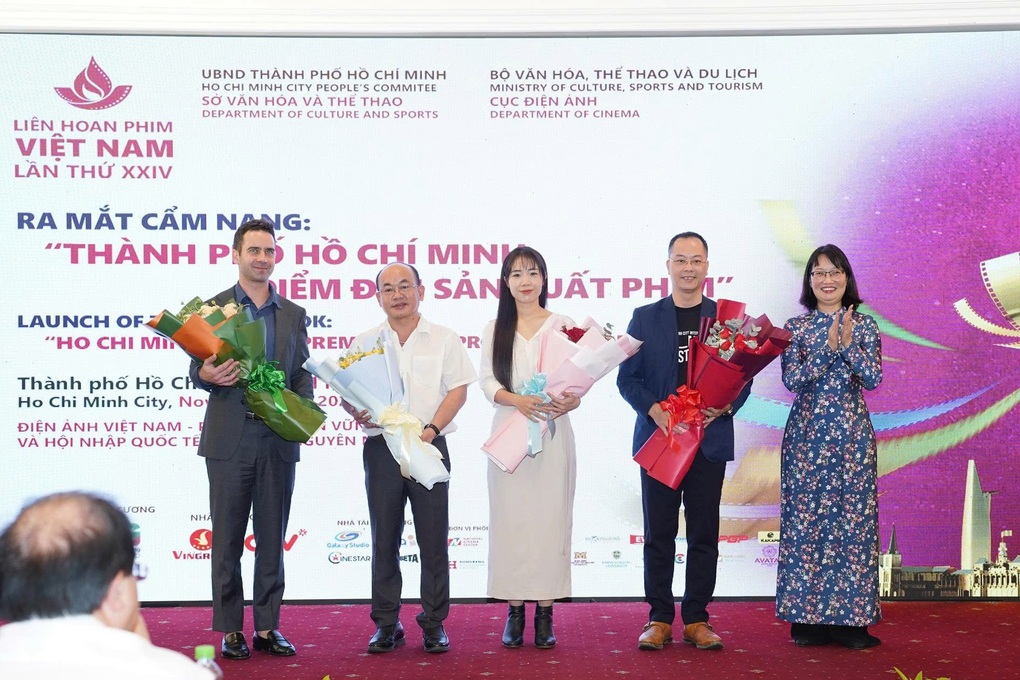 TPHCM ra mắt cẩm nang dành tặng các đoàn làm phim quốc tế - 2