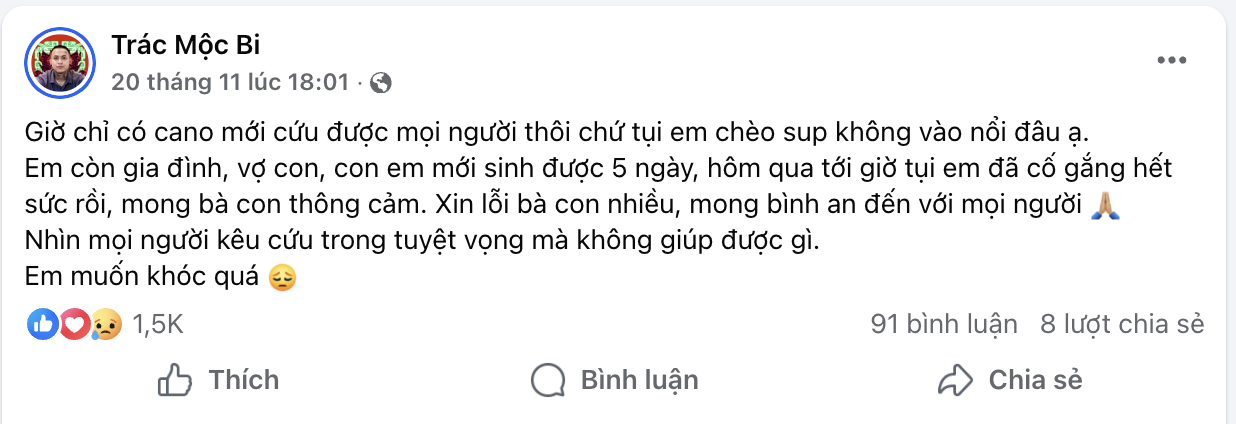 Người đàn ông xăm trổ kín mình và nhóm bạn 