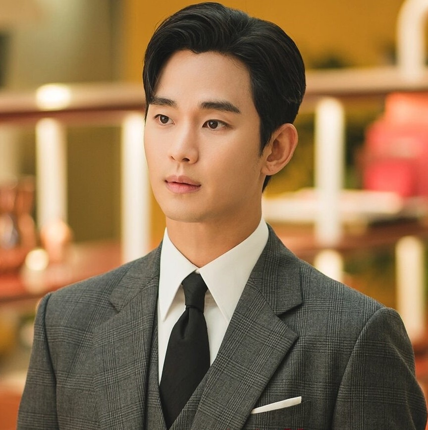Kim Soo Hyun chuyến này có nước ra đường ở!- Ảnh 2.