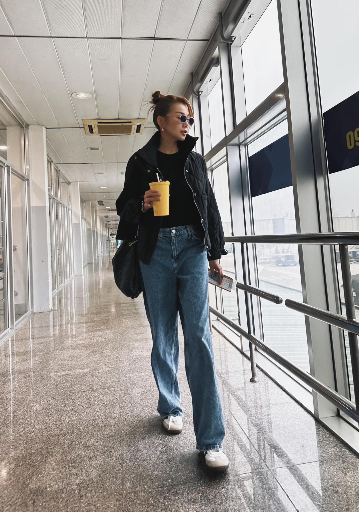 Phụ nữ trên 40 tuổi muốn mặc quần jeans đẹp thì hãy học Phạm Thanh Hằng, đảm bảo sành điệu suốt 4 mùa- Ảnh 3.