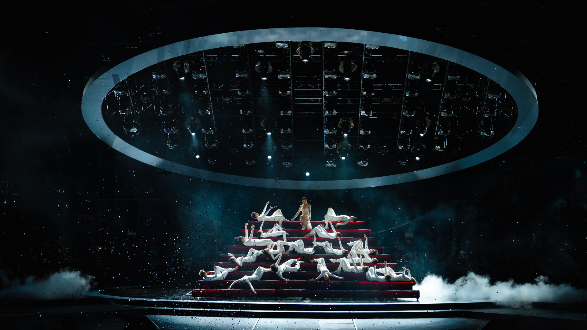 1763919121 439 Quoc Thien ung ho 200 trieu dong den dong bao