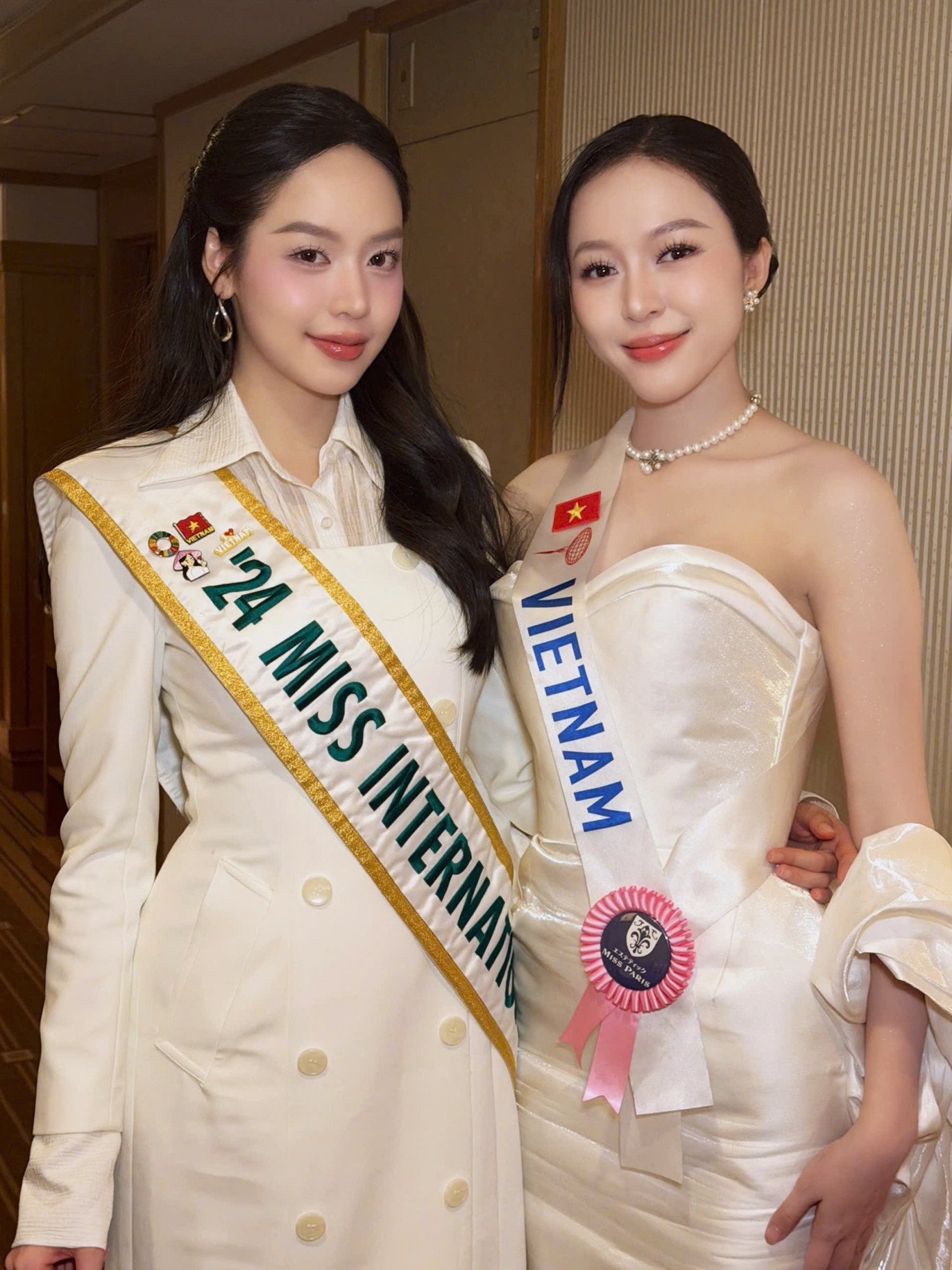 Miss International 2025: Kiều Duy đấu giá vòng ngọc trai cho hoạt động từ thiện 3 Miss International 2025: Kiều Duy đấu giá vòng ngọc trai cho hoạt động từ thiện - 3