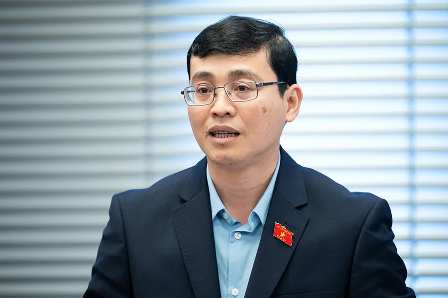 Ông Đỗ Đức Hiển