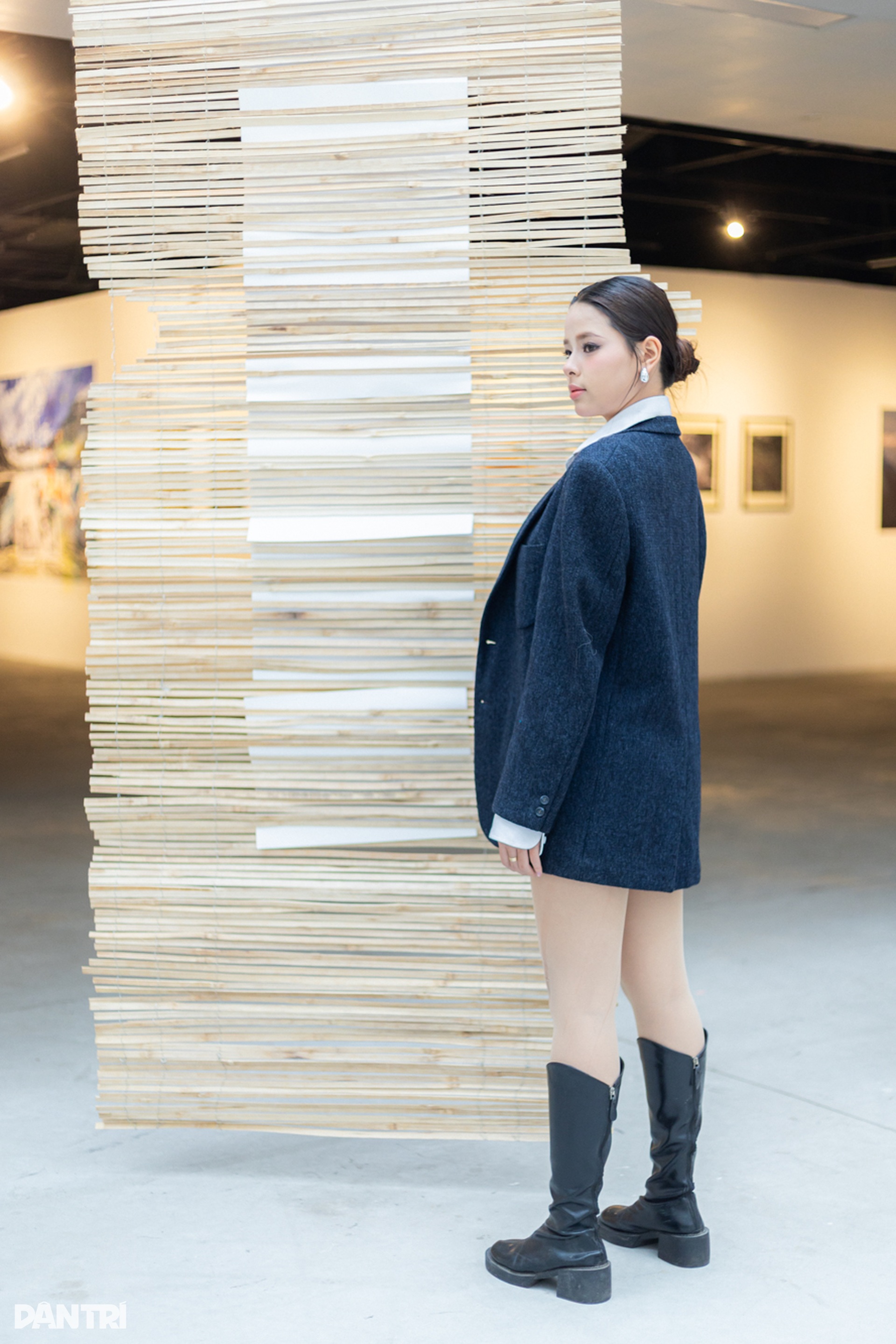 Hoa khôi phối áo blazer sành điệu khiến ai cũng phải ngoái nhìn - 4