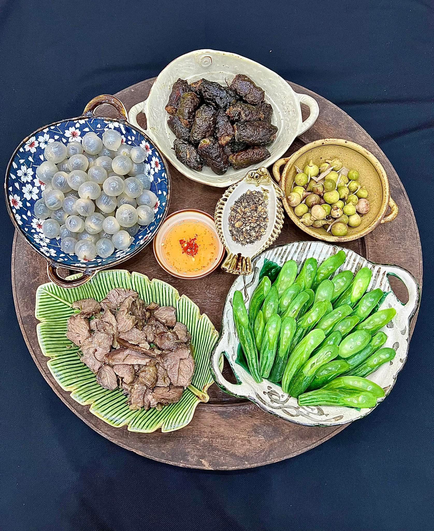 Má heo nướng - Chả lá lốt - Mướp Nhật luộc