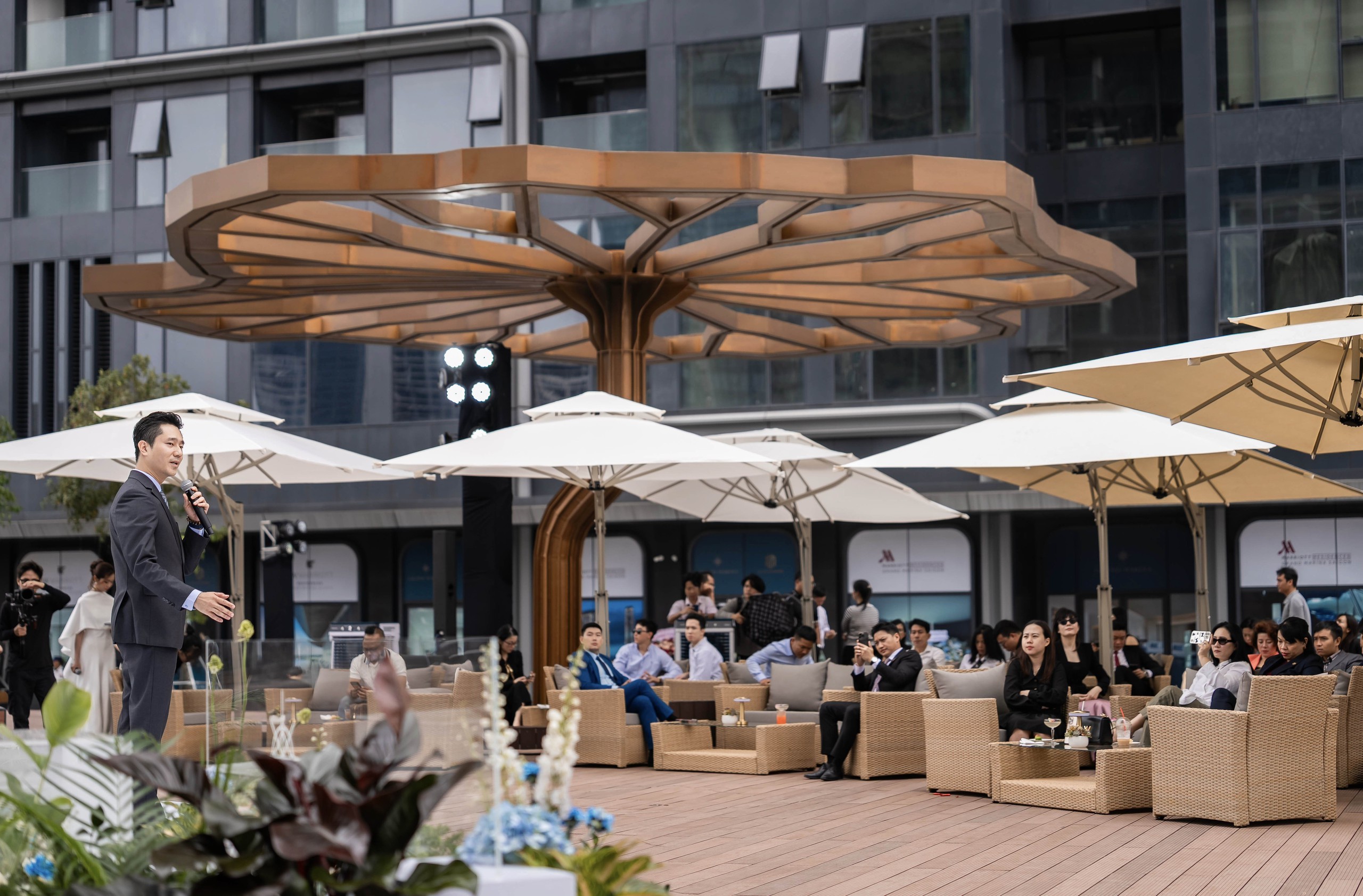 The Moment Of Legacy - khoảnh khắc tôn vinh chuẩn sống Marriott tại Grand Marina, Saigon - Ảnh 4.