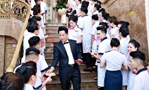 Mailisa, Mailisa bị bắt, tiền thưởng tết, Thẩm mỹ viện Mailisa, nhân viên Mailisa