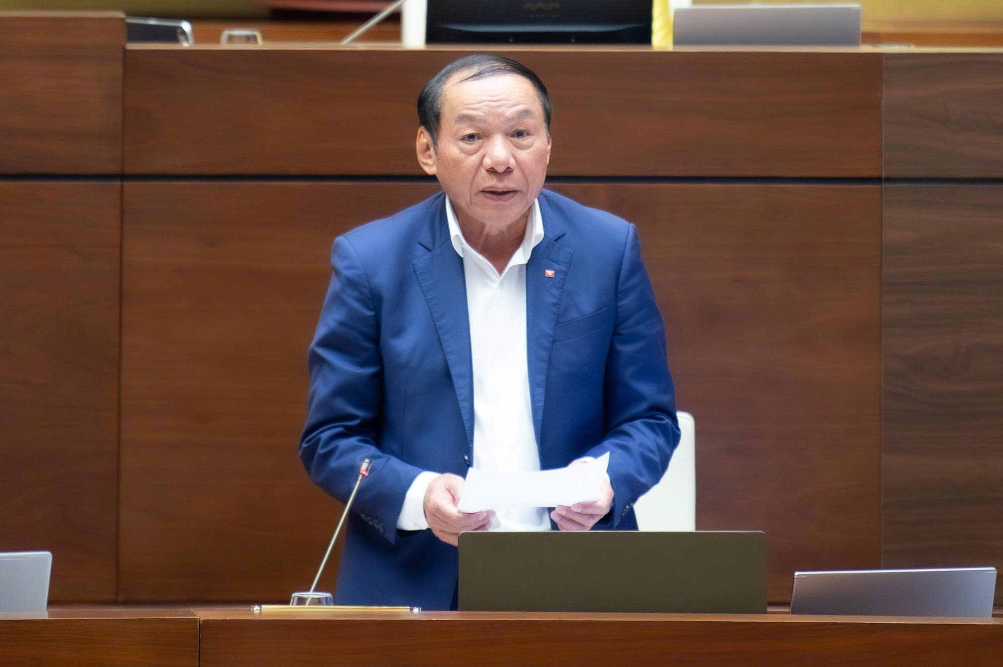 Đại biểu lo ngại tin giả trên Facebook, TikTok thao túng nhận thức xã hội- Ảnh 2.