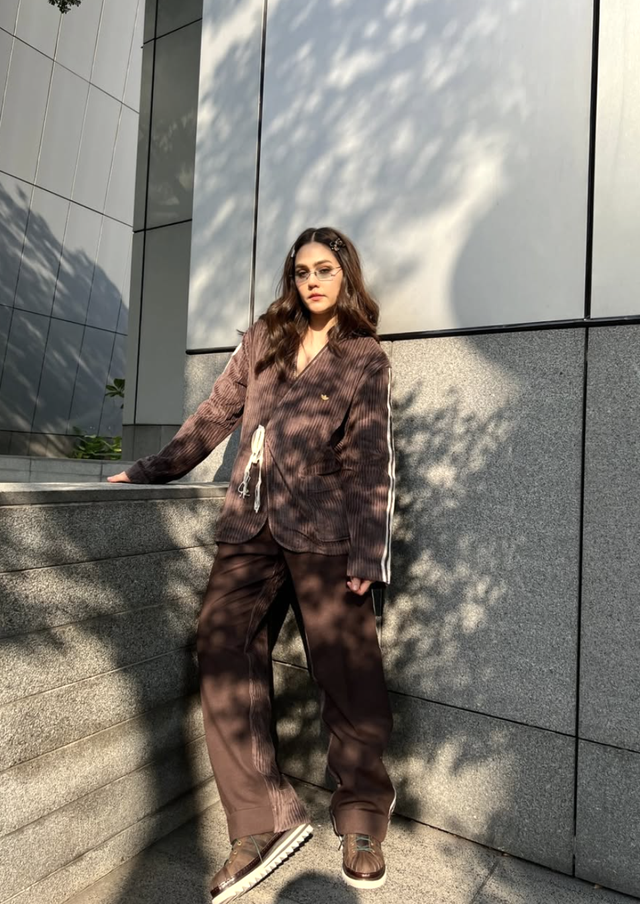 Màu nâu ấm mang đến cảm giác sang trọng và tinh tế  - Ảnh 8.