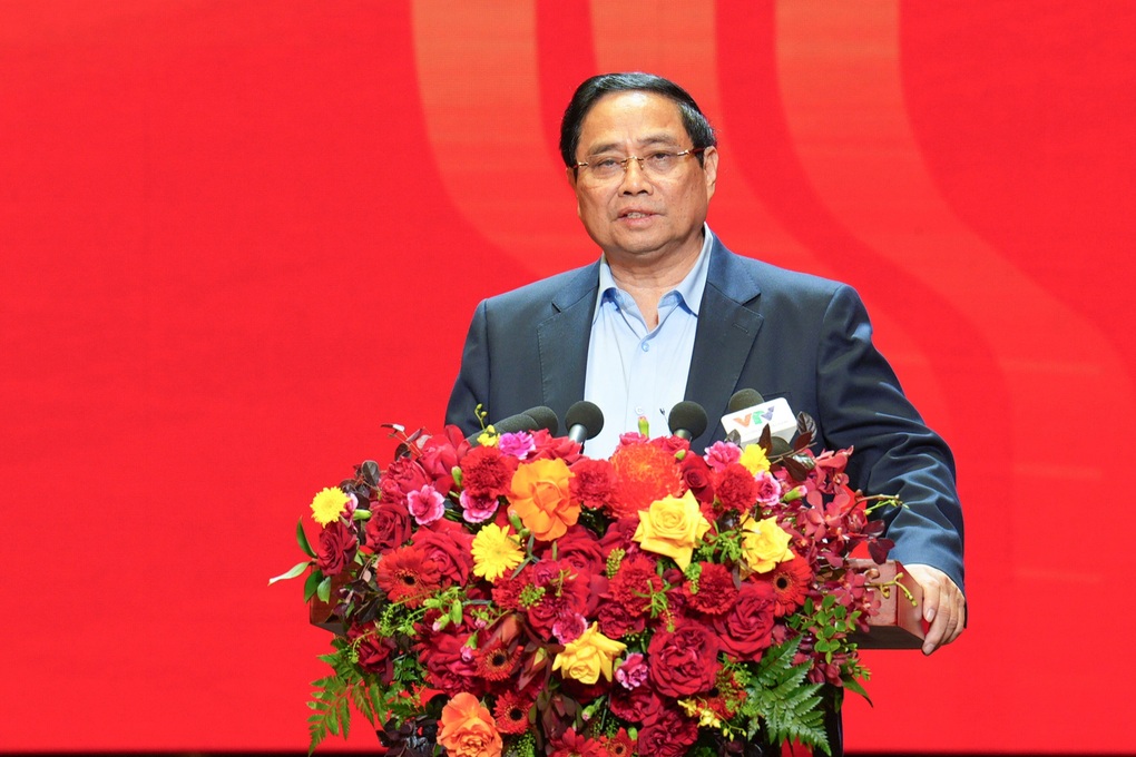 Thủ tướng: Ngành ngân hàng góp phần phát triển đất nước nhanh và bền vững - 2