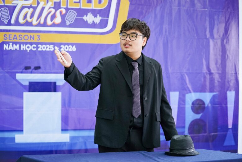 Ngoại hình chững chạc, phong độ của Bi Béo nhận được nhiều lời khen ngợi.