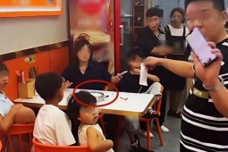 7 người vào nhà hàng chỉ gọi 1 bát mì, chủ quán nhờ dân mạng 'phân xử'