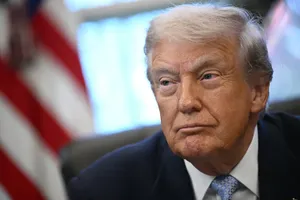 Ông Trump nói về khả năng đối thoại lẫn đổ quân lên Venezuela