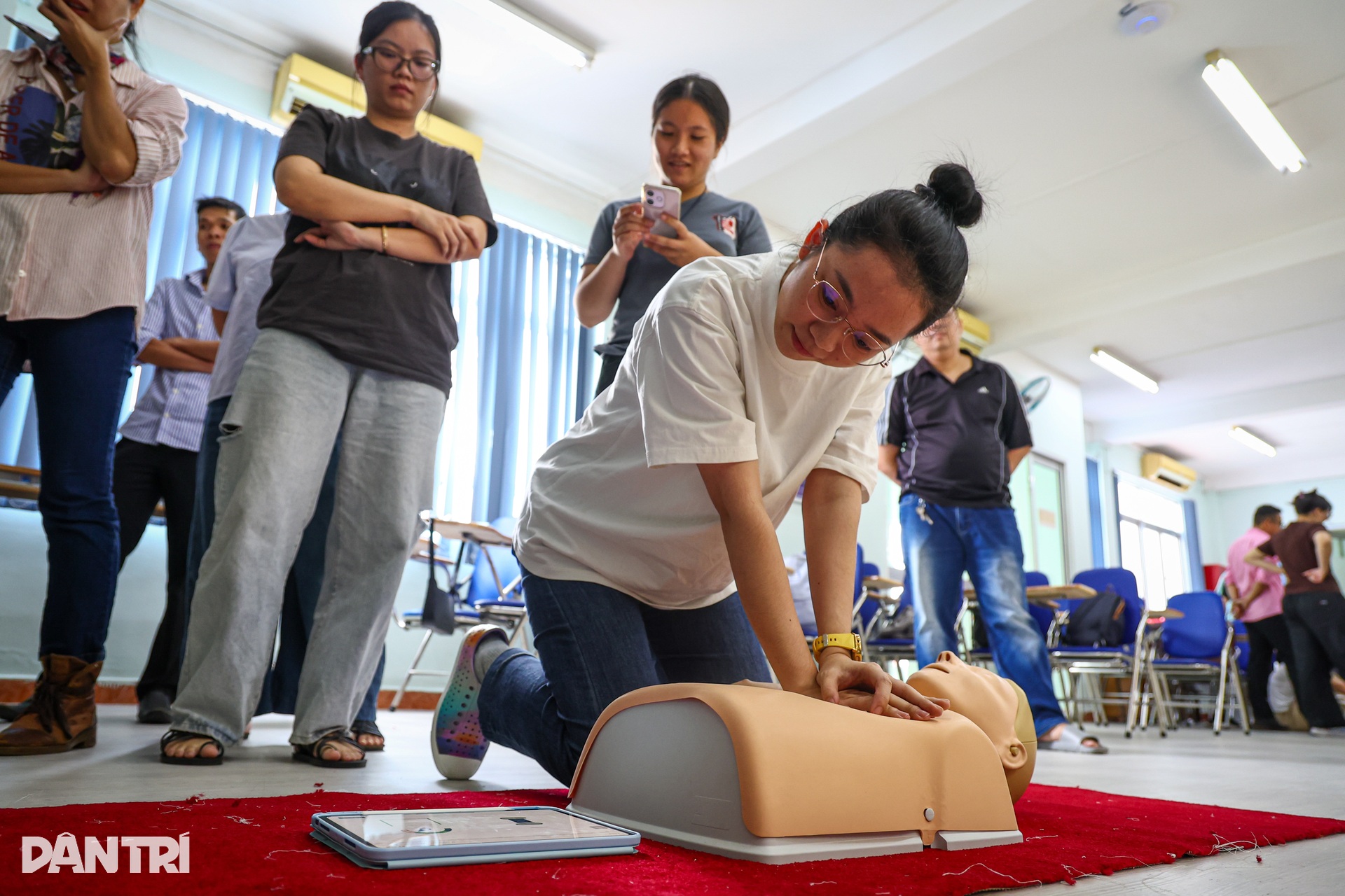 Bên trong lớp học sơ cấp cứu cho người dân tại TPHCM - 5 Bên trong lớp học sơ cấp cứu cho người dân tại TPHCM - 5