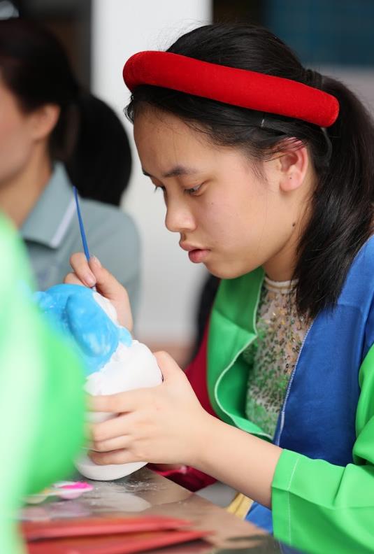 Một ngày trở thành công chúa của cô bé mắc hội chứng Down: Khi hạnh phúc cũng có thể ‘sinh lời’- Ảnh 3.