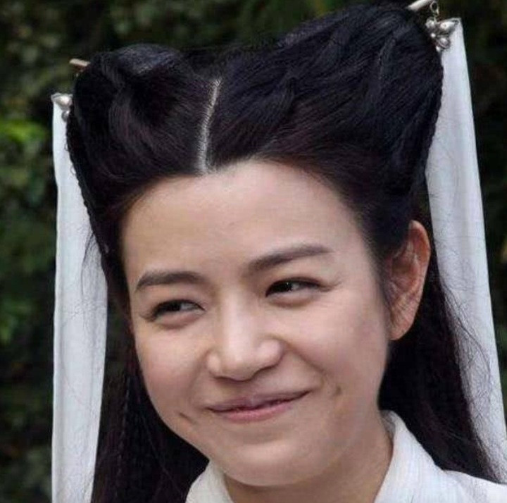 1764060588 771 Tung tot nghiep tai My U50 tre dep sau ly