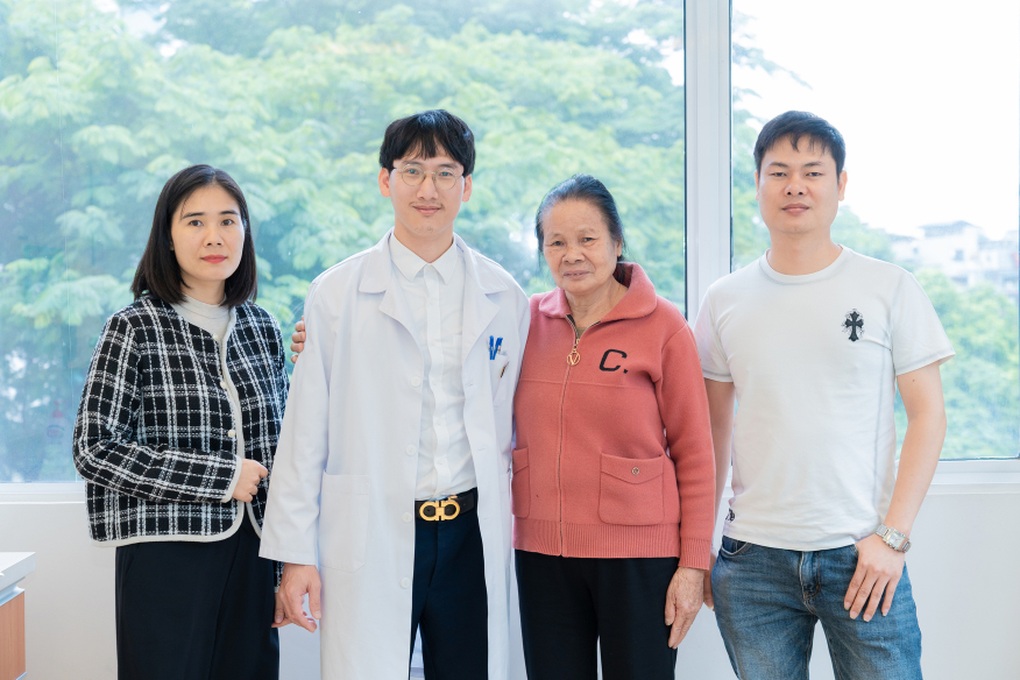 Thay van động mạch chủ qua da bằng công nghệ in 3D cá thể hóa - 2