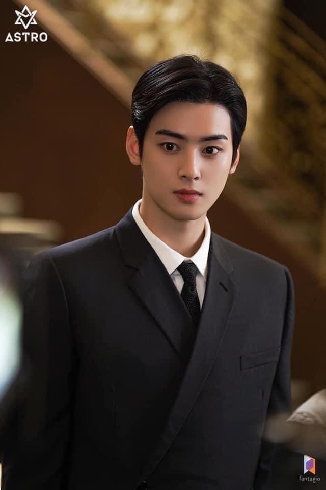 Quân nhân duy nhất đại diện cho Bộ Quốc phòng thông minh xuất chúng, nhan sắc được ví như bảo vật quốc gia- Ảnh 3.