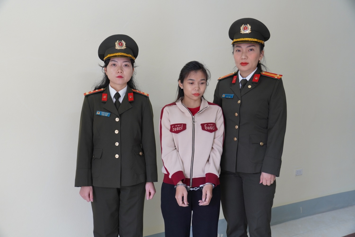 Nhóm đối tượng làm giả tài liệu cơ quan, nhà nước để chiếm đoạt tài sản  - Ảnh 3.