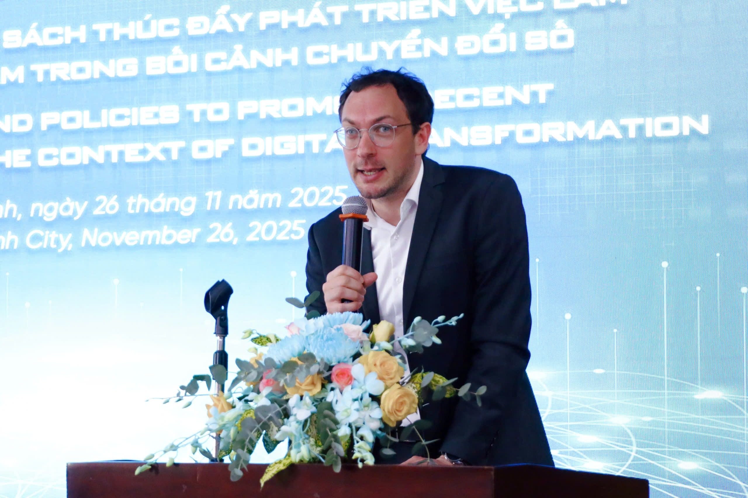 Chuyển đổi số tác động đáng kể đến cấu trúc thị trường lao động - Ảnh 2.