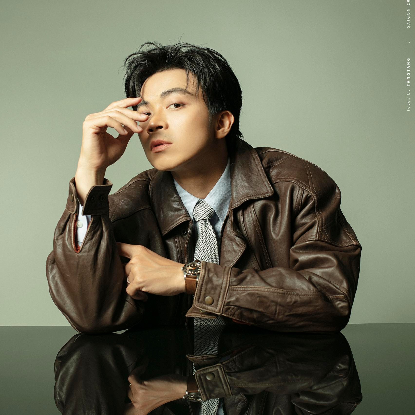 Giọng ca thực lực bán vé đắt ngang ngửa Mỹ Tâm - Hà Anh Tuấn huỷ show vì ế vé - Ảnh 5. Giọng ca thực lực bán vé đắt ngang ngửa Mỹ Tâm - Hà Anh Tuấn huỷ show vì ế vé - Ảnh 5.