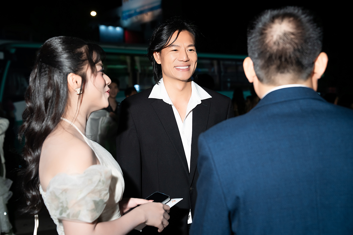 1764184294 149 Nam dien vien co hai phim cung luc doat giai