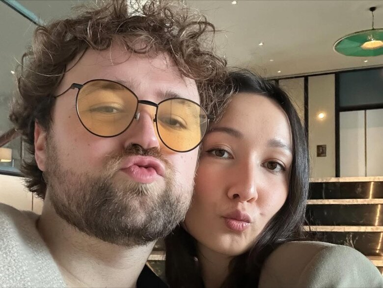 Con gái lai Tây của Mỹ Linh - Anh Quân mừng sinh nhật chồng người Mỹ, nói may mắn vì có ông xã trong đời 2 Con gái lai Tây của Mỹ Linh - Anh Quân mừng sinh nhật chồng người Mỹ, nói may mắn vì có ông xã trong đời - 2