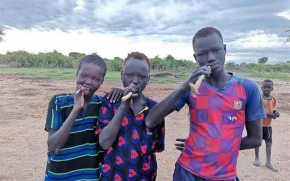 người châu phi, răng trắng, vệ sinh răng, men răng