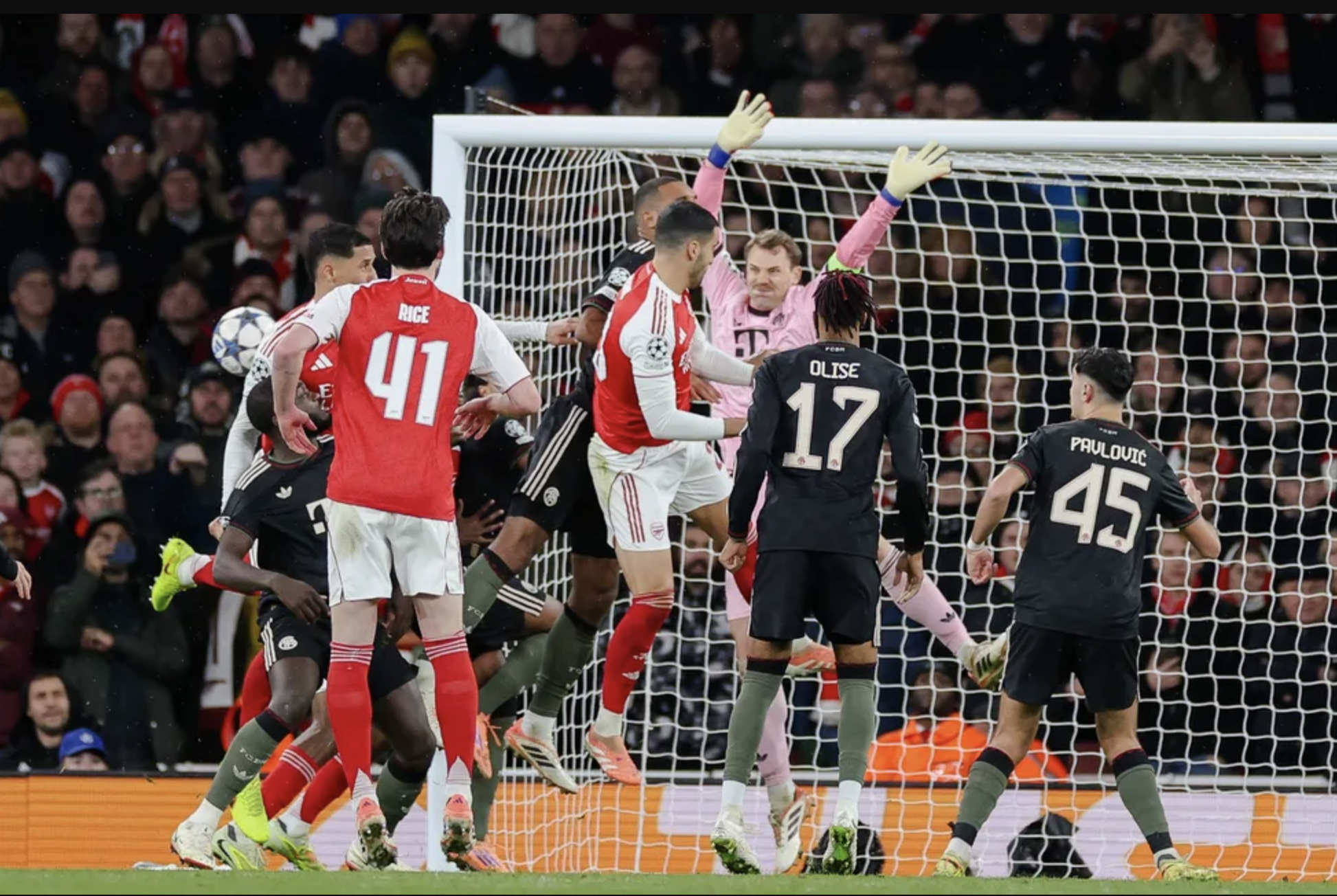 Đại phá Bayern Munich, Arsenal ngạo nghễ trên đỉnh Champions League 2 Đại phá Bayern Munich, Arsenal ngạo nghễ trên đỉnh Champions Leaague - Ảnh 2.
