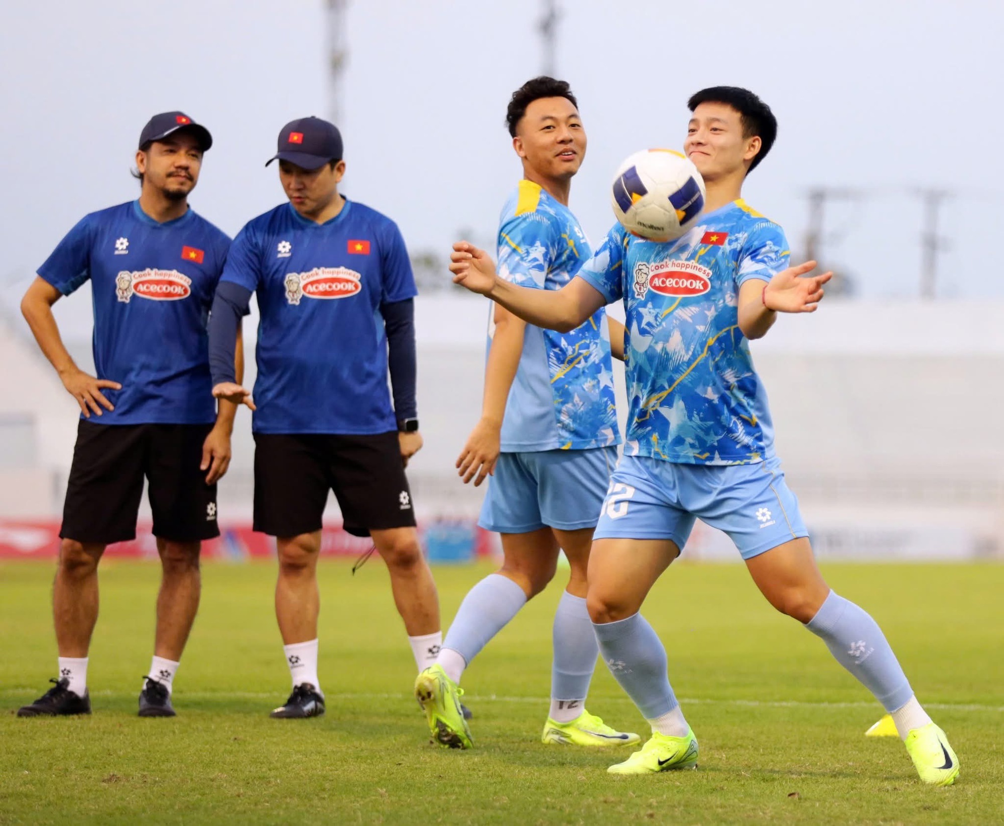 Lộ diện ngày chốt danh sách 23 cầu thủ U.23 Việt Nam dự SEA Games 33, 5 nhân tố bị loại- Ảnh 2.