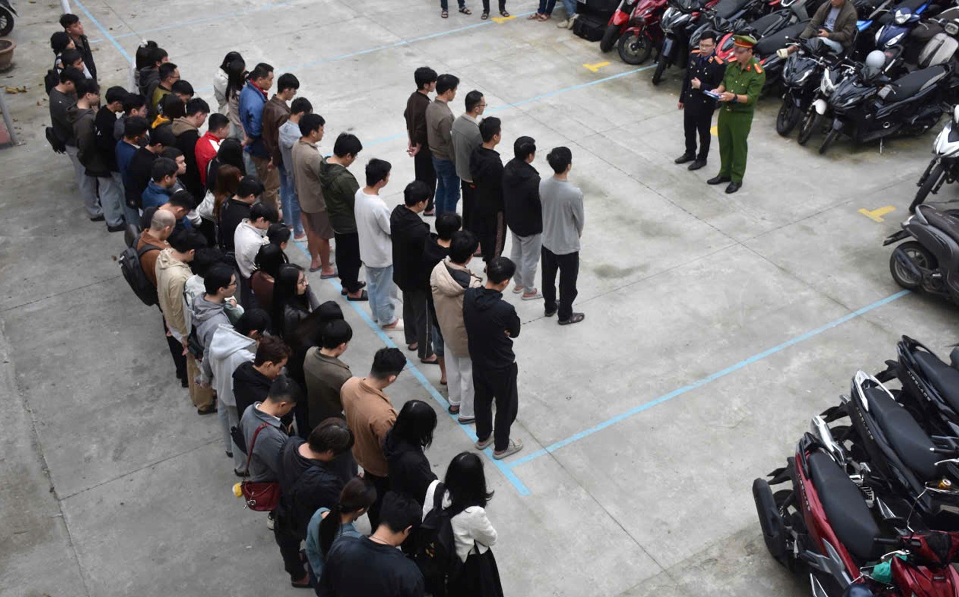 Triệt phá công ty công nghệ làm việc cho trùm cờ bạc Campuchia tại Đà Nẵng - Ảnh 3.