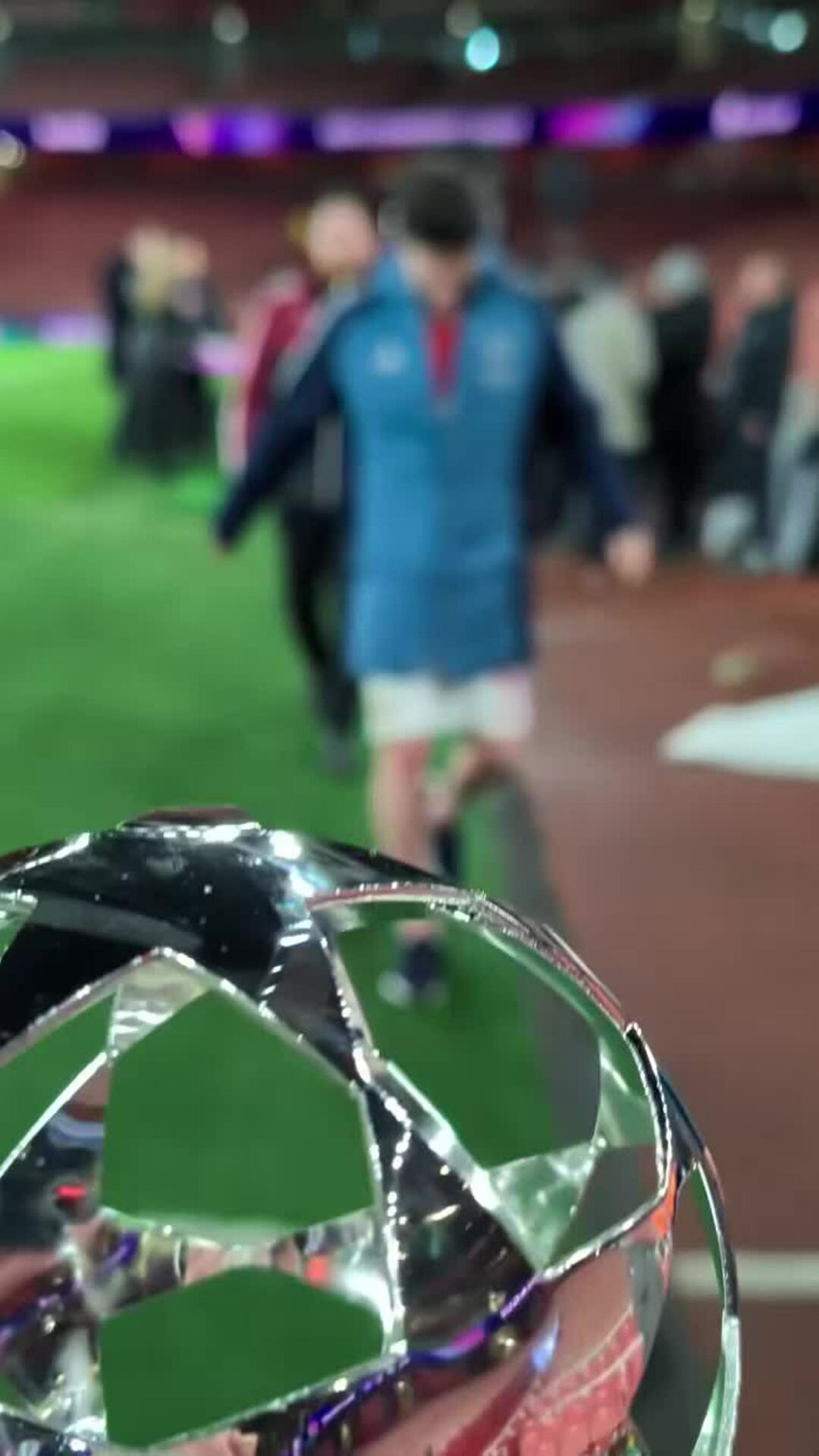 Declan Rice nhận danh hiệu cầu thủ hay nhất trận thắng Bayern