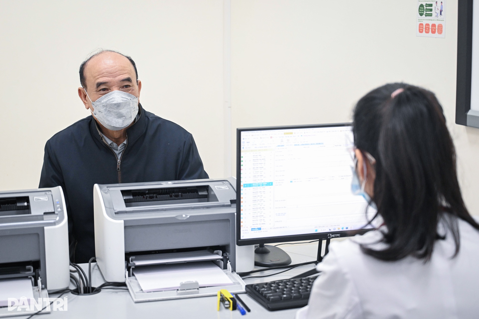 Cách một bệnh viện công thoát cảnh xếp hàng từ 6h, ngày khám 4.000 lượt - 5