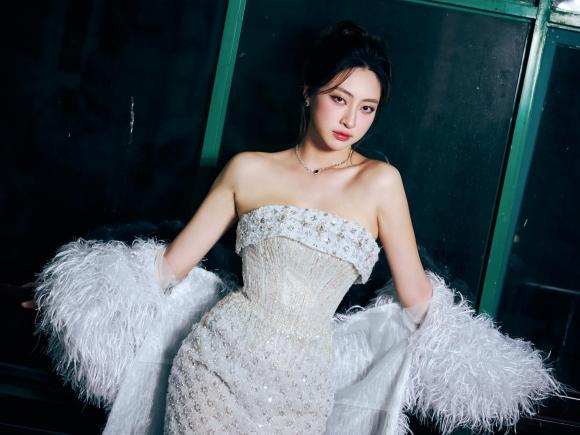 Sao Việt 27/11, tin sao việt mới nhất