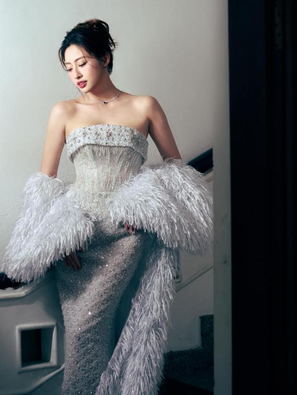 Sao Việt 27/11, tin sao việt mới nhất