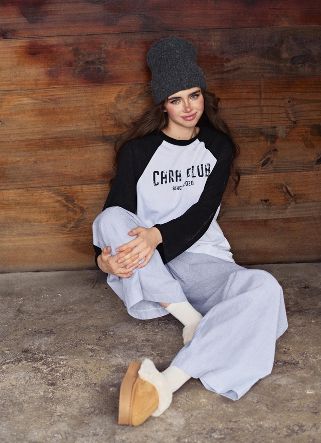 Quần thể thao, quần vải ống rộng, điểm chạm của sự thoải mái nhưng sang chảnh - Ảnh 3.