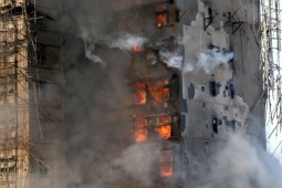 Nhân chứng kể điều hãi hùng trong thảm kịch cháy chung cư ở Hong Kong