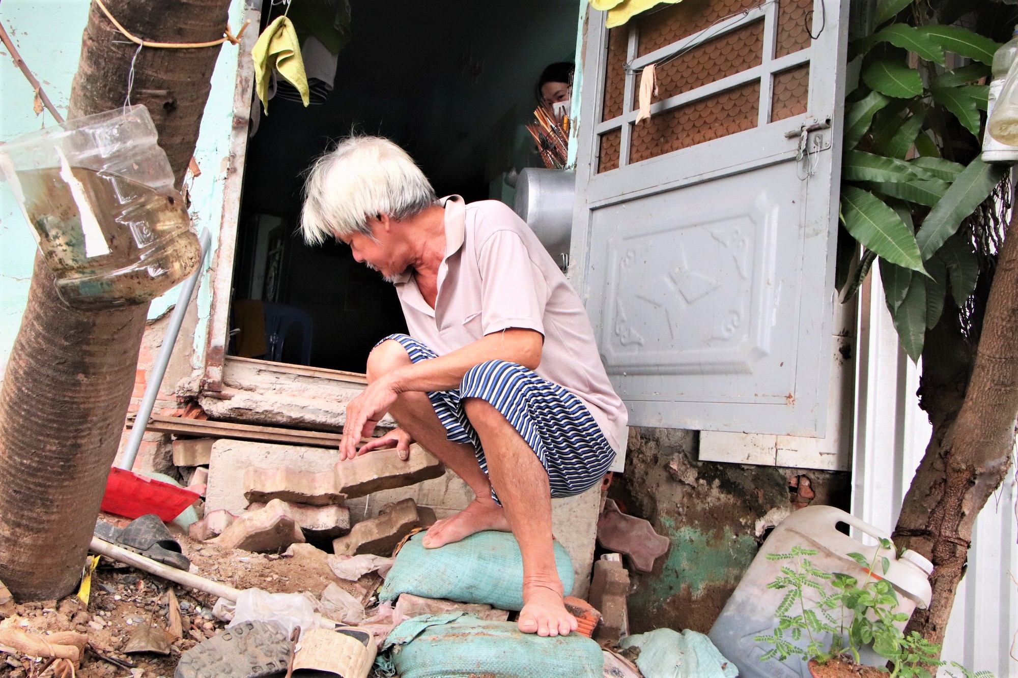 31 điểm sạt lở nguy hiểm và đặc biệt nguy hiểm tại TP.HCM- Ảnh 2.