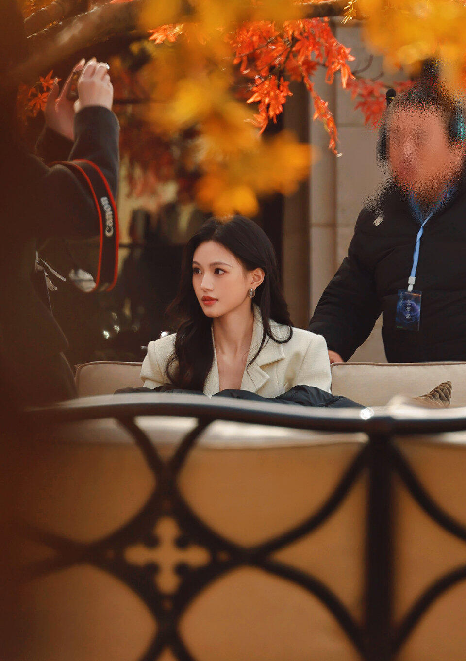 Chưa từng có cặp đôi nào chạm đỉnh cao thẩm mỹ thế này: Nhà trai là tổng tài sang tới nóc, nhà gái xứng danh đại mỹ nhân- Ảnh 3.