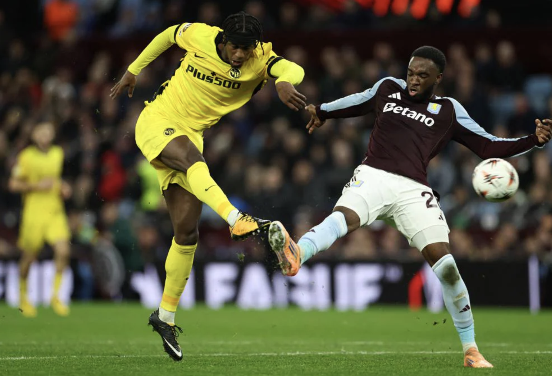 Donyell Malen đưa Aston Villa lên Top 3 4 Europa League: Donyell Malen đưa Aston Villa lên Top 3 - Ảnh 4.